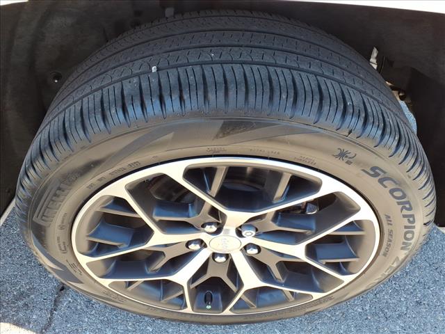 2022 Jeep Grand Cherokee Summit Reserve