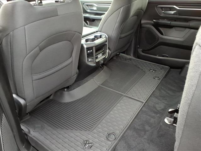 2025 RAM 1500 Big Horn/Lone Star 4x4 Crew Cab 144.5 in. WB