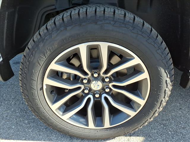 2025 RAM 1500 Limited 4x4 Crew Cab 144.5 in. WB