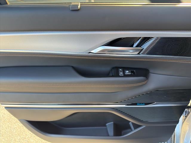 2022 Jeep Grand Wagoneer Series III