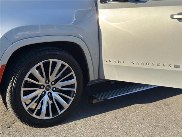 2022 Jeep Grand Wagoneer Series III