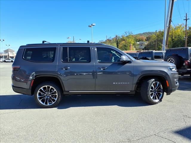 2022 Jeep Wagoneer Series III