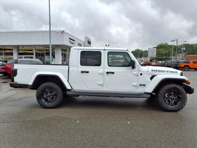 2025 Jeep Gladiator High Tide 4x4 Crew Cab 5 ft. box