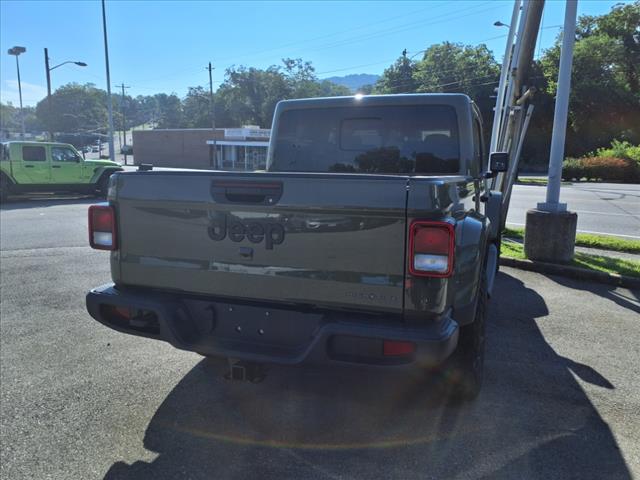 2025 Jeep Gladiator High Tide 4x4 Crew Cab 5 ft. box