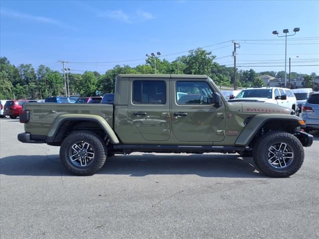 2025 Jeep Gladiator Mojave X 4x4 Crew Cab 5 ft. box