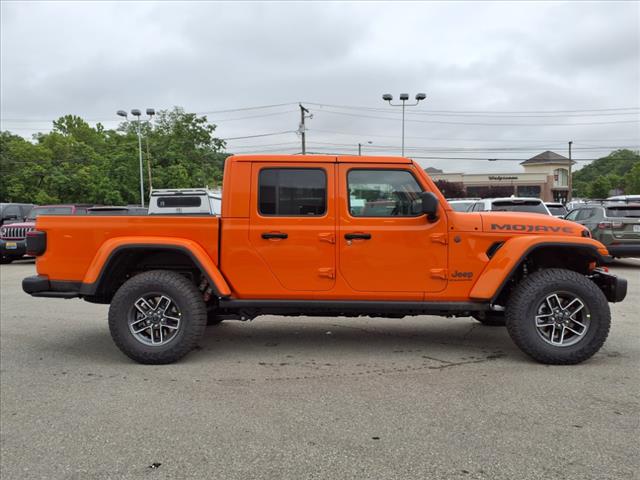 2025 Jeep Gladiator Mojave X 4x4 Crew Cab 5 ft. box