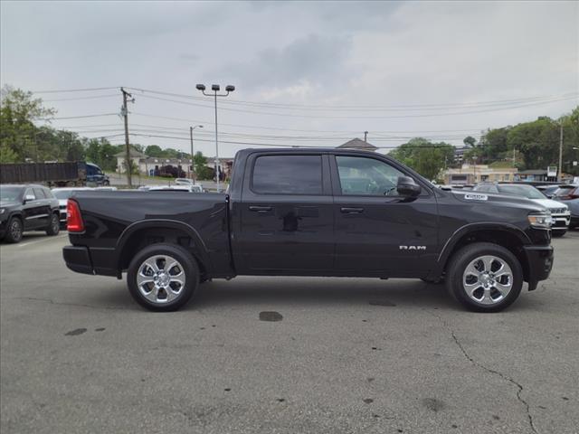 2025 RAM 1500 Big Horn/Lone Star 4x4 Crew Cab 144.5 in. WB