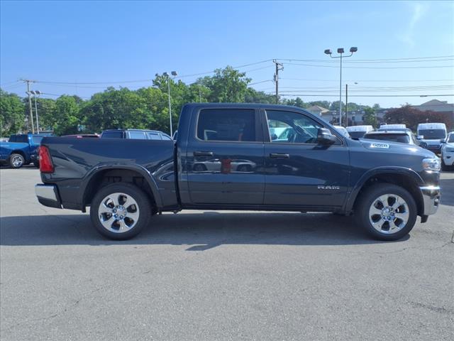 2025 RAM 1500 Big Horn/Lone Star 4x4 Crew Cab 144.5 in. WB