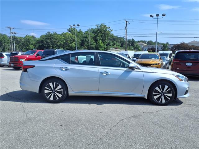 2021 Nissan Altima 2.5 SV