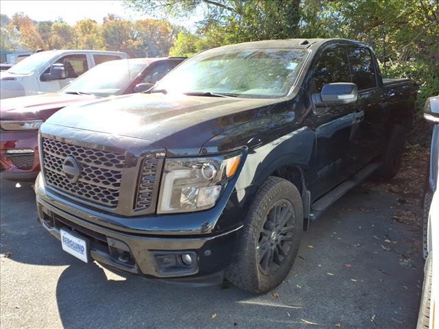 2019 Nissan Titan SV