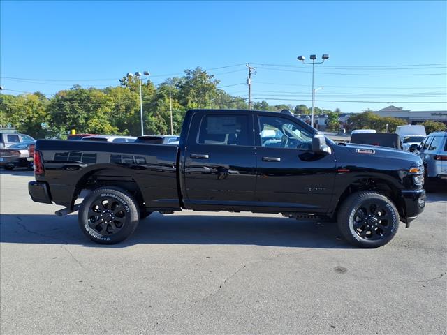 2025 RAM 2500 Big Horn 4x4 Crew Cab 6.3 ft. box 149 in. WB
