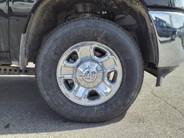 2024 RAM 2500 Tradesman 4x4 Crew Cab 6.3 ft. box 149 in. WB