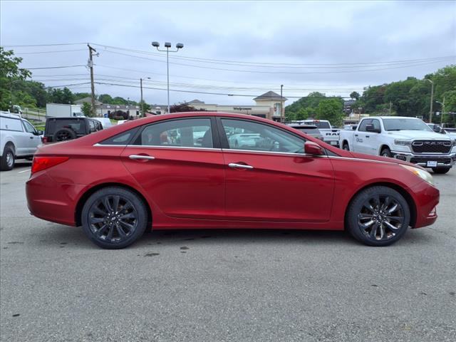 2011 Hyundai SONATA SE