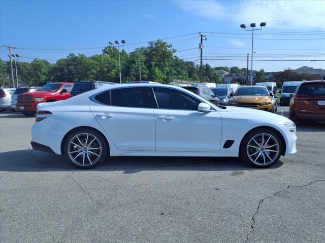 2022 Genesis G70 2.0T