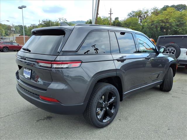 2025 Jeep Grand Cherokee Altitude X 4x4