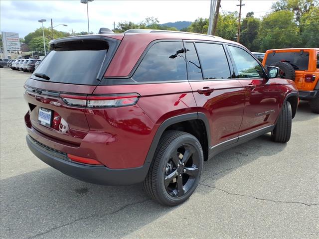 2025 Jeep Grand Cherokee Altitude X 4x4