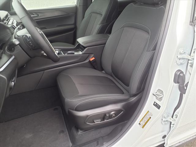 2025 Jeep Grand Cherokee L Laredo X 4x4