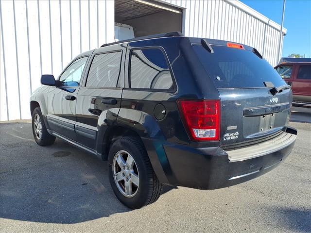 2006 Jeep Grand Cherokee Laredo