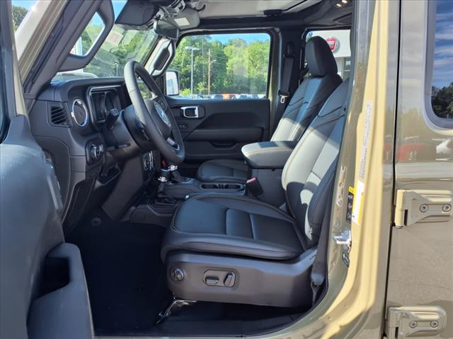 2025 Jeep Gladiator High Tide 4x4 Crew Cab 5 ft. box