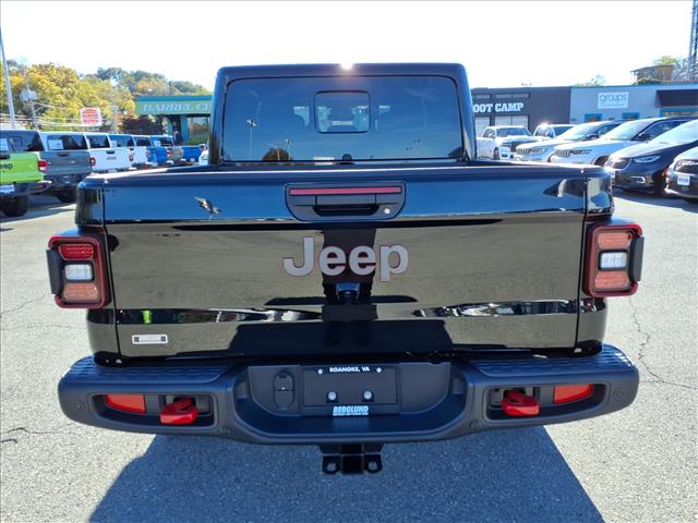 2025 Jeep Gladiator Rubicon X 4x4 Crew Cab 5 ft. box