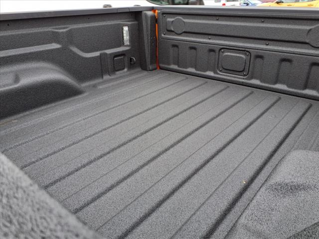 2025 Jeep Gladiator Mojave X 4x4 Crew Cab 5 ft. box