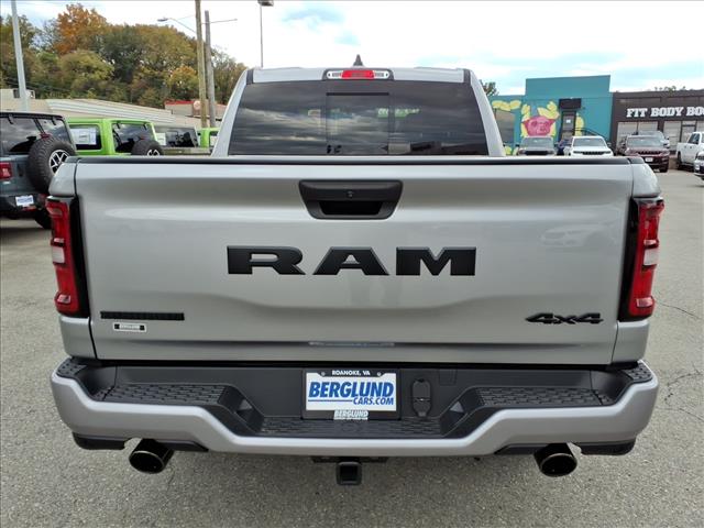 2025 RAM 1500 Big Horn/Lone Star 4x4 Crew Cab 144.5 in. WB