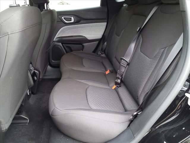 2025 Jeep Compass Sport 4x4