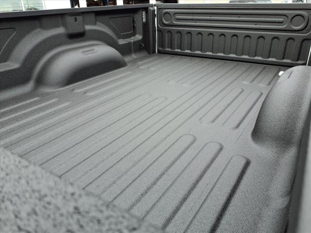 2025 RAM 2500 Tradesman 4x4 Regular Cab 8 ft. box 140.5 in. WB