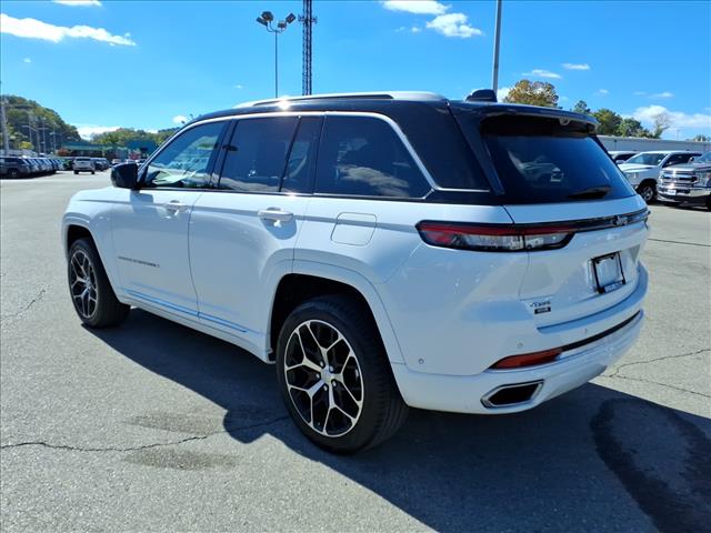 2022 Jeep Grand Cherokee Summit Reserve