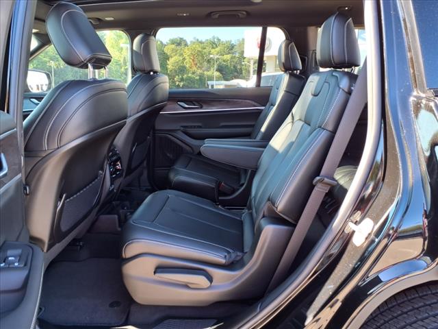 2025 Jeep Grand Cherokee L Limited 4x4