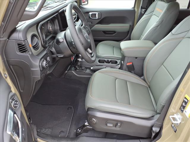 2025 Jeep Gladiator Mojave X 4x4 Crew Cab 5 ft. box