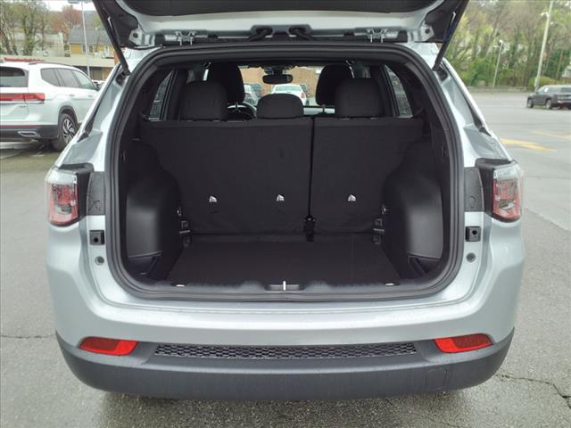 2025 Jeep Compass Sport 4x4
