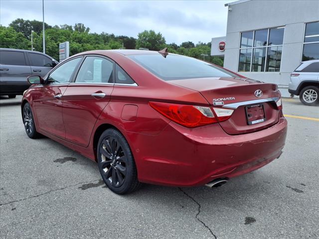 2011 Hyundai SONATA SE