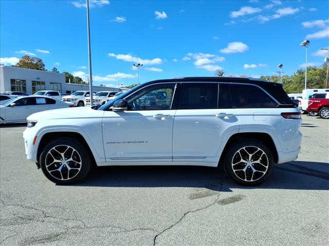 2022 Jeep Grand Cherokee Summit Reserve