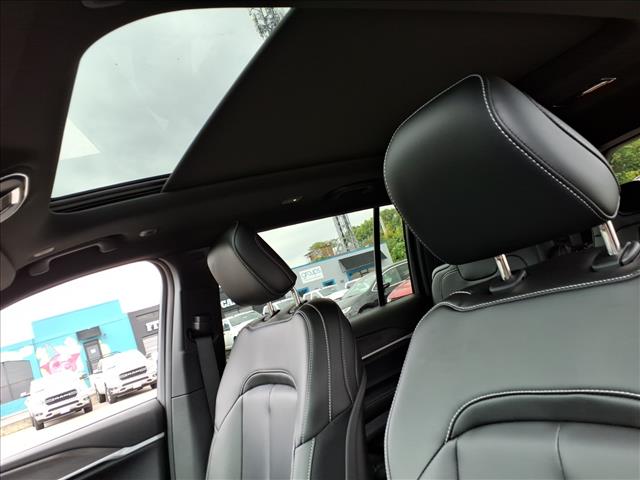 2025 Jeep Grand Cherokee L Limited 4x4
