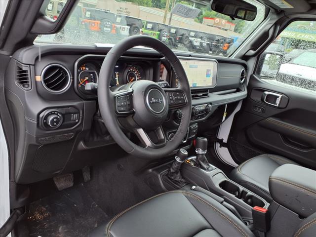 2025 Jeep Gladiator High Tide 4x4 Crew Cab 5 ft. box