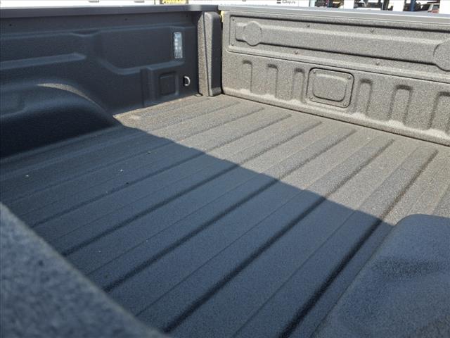2025 Jeep Gladiator Mojave X 4x4 Crew Cab 5 ft. box