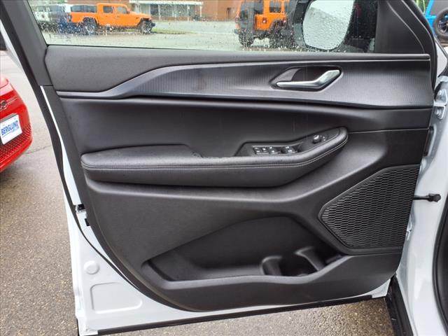 2025 Jeep Grand Cherokee Altitude X 4x4