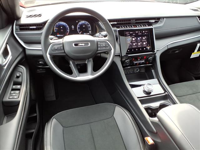 2025 Jeep Grand Cherokee Altitude X 4x4