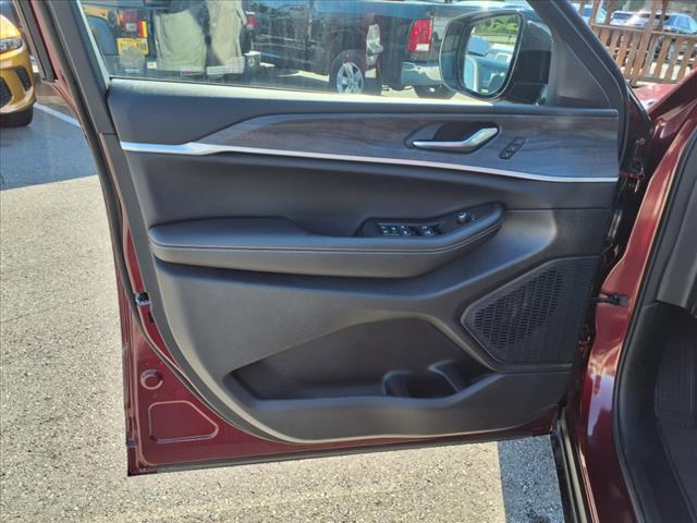 2025 Jeep Grand Cherokee Limited 4x4