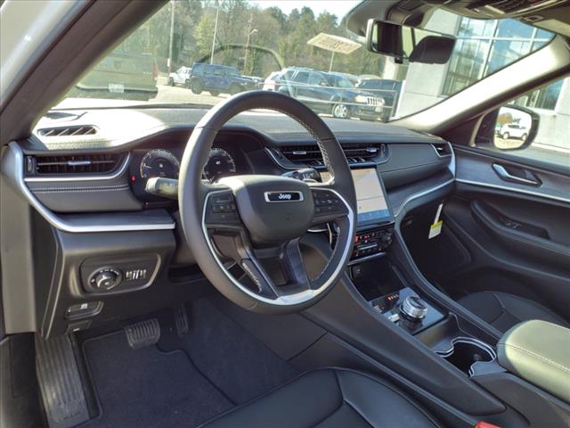 2025 Jeep Grand Cherokee L Limited 4x4