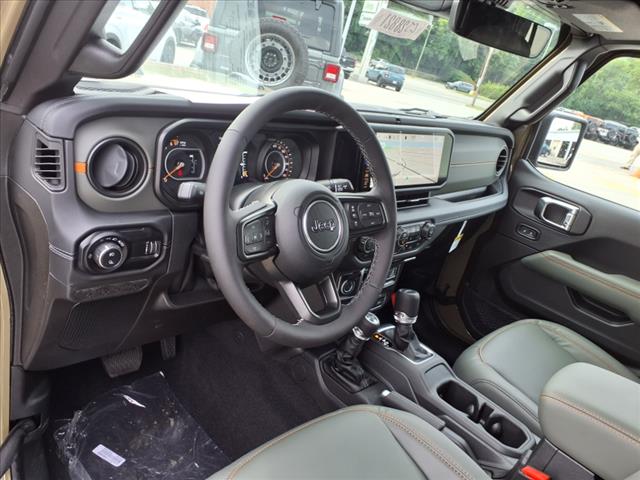 2025 Jeep Gladiator Mojave X 4x4 Crew Cab 5 ft. box