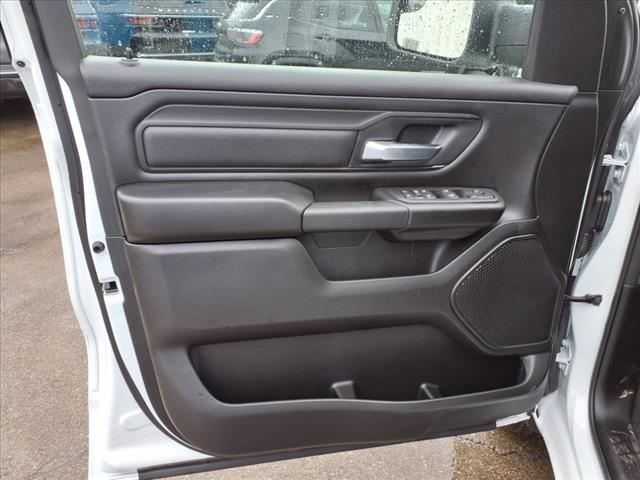 2025 RAM 1500 Tradesman 4x4 Quad Cab 140.5 in. WB
