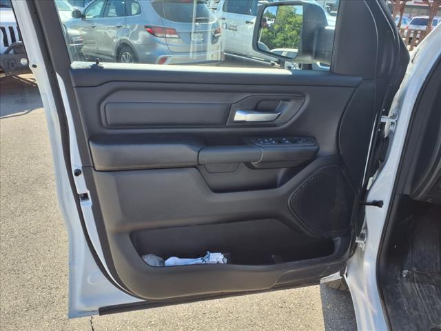 2025 RAM 1500 Tradesman 4x4 Crew Cab 153.5 in. WB