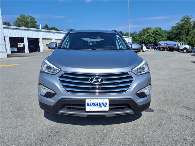 2016 Hyundai SANTA FE SE