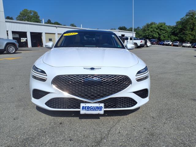 2022 Genesis G70 2.0T