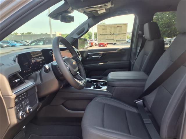 2025 Chevrolet Suburban LS