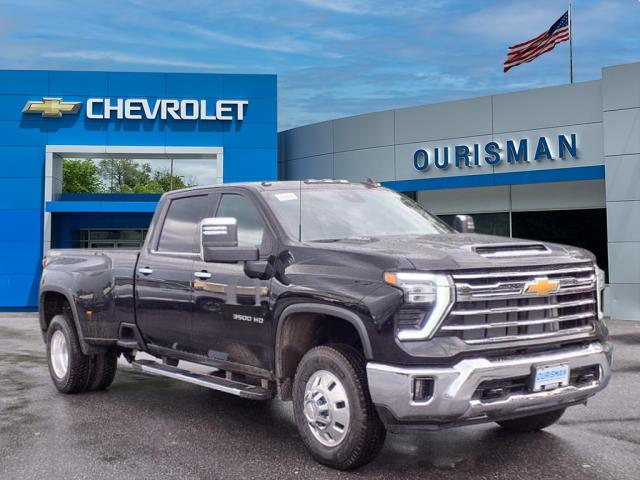2025 Chevrolet Silverado 3500HD LTZ