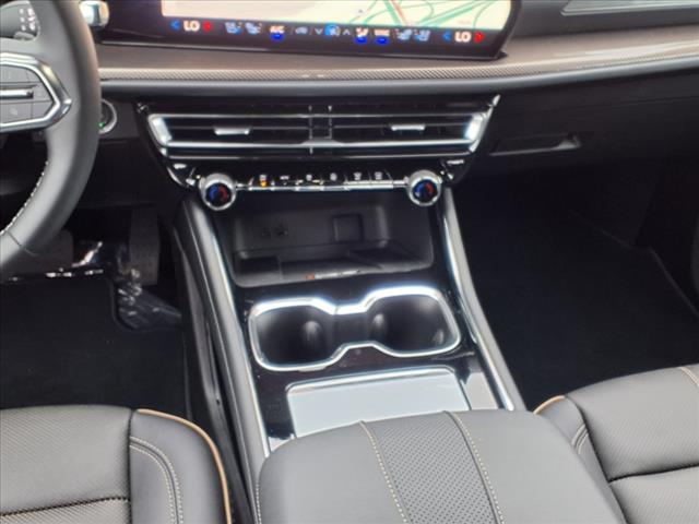 2025 Chevrolet Traverse High Country