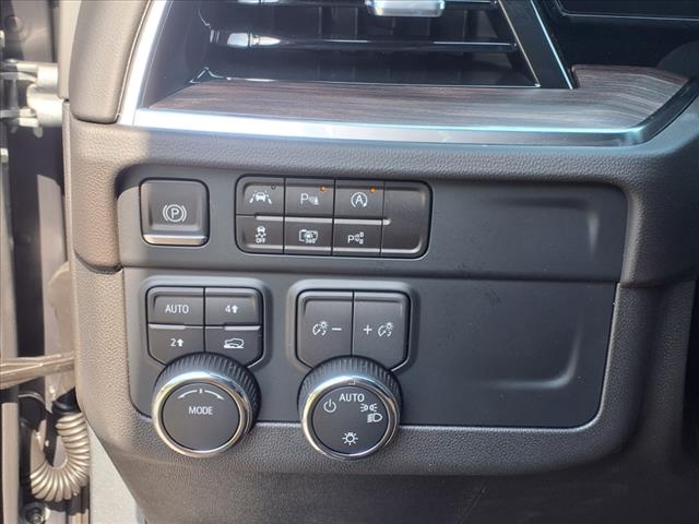 2025 Chevrolet Suburban LS
